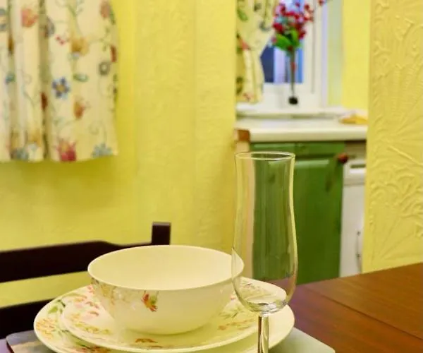 Vakantiehuis Exquisite Folk Victorian One-bed House: Leeds (West Yorkshire)