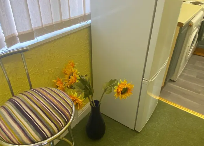 Exquisite Folk Victorian One-bed House: Vakantiehuis *